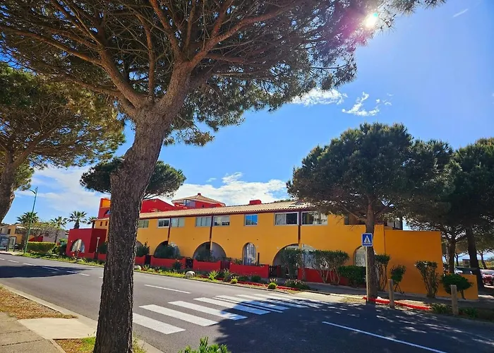 Διαμέρισμα Cozy Et A Pied, Havre De Paix Avec Piscine *