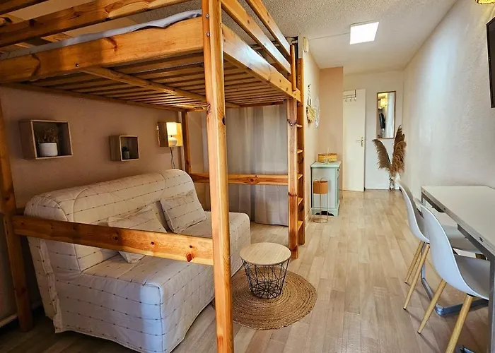 Διαμέρισμα Cozy Et A Pied, Havre De Paix Avec Piscine